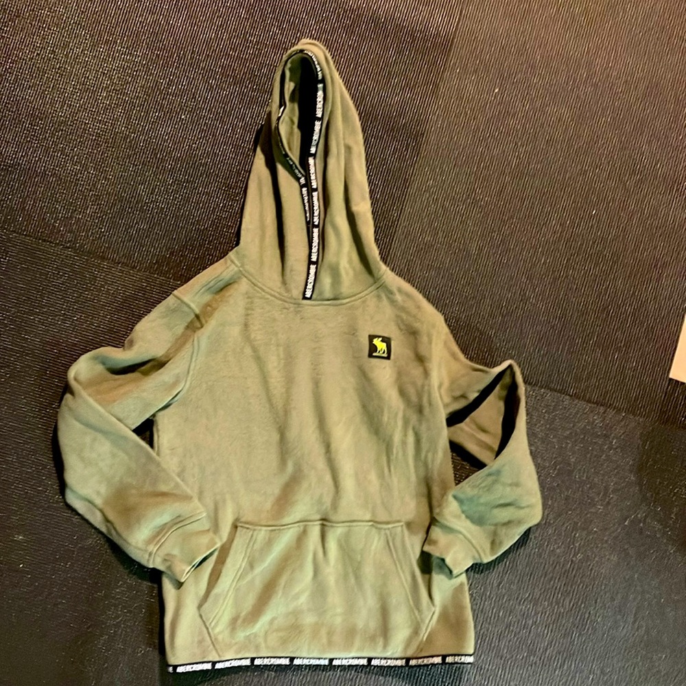 Boys super soft Abercrombie hoodie!
